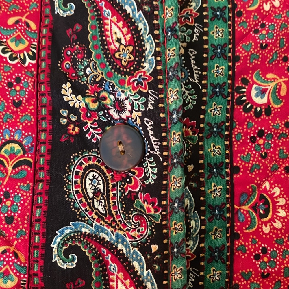 Vera Bradley Quilted Red Cotton Paisley Printed Jacket Size Medium looks new! - Picture 4 of 9